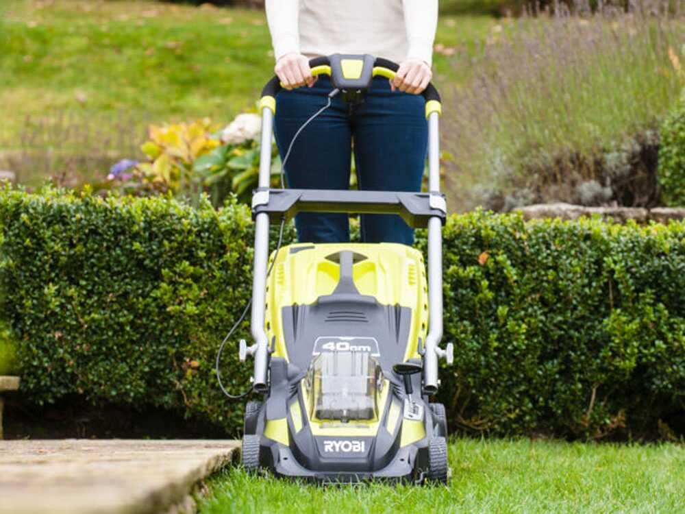 Cortacésped de batería RYOBI RLM36X41H60PG - MAX POWER 36 V - 6 Ah - recogedor de 45 l - corte de 40 cm - Imagen 3